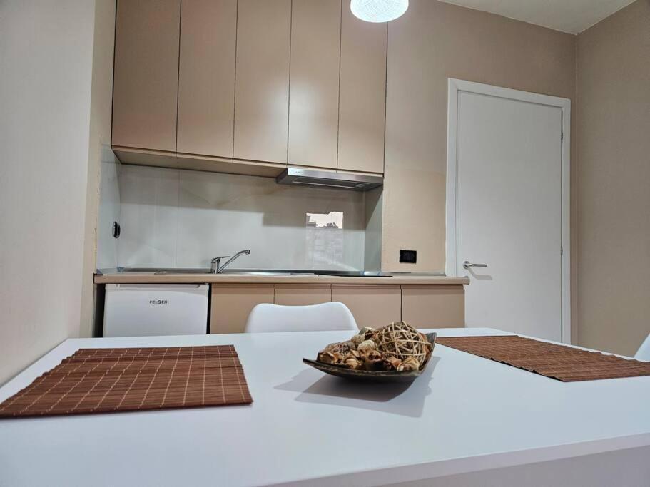 Apartment Next To Block District Tirana Esterno foto