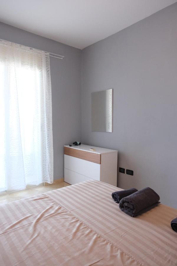 Apartment Next To Block District Tirana Esterno foto
